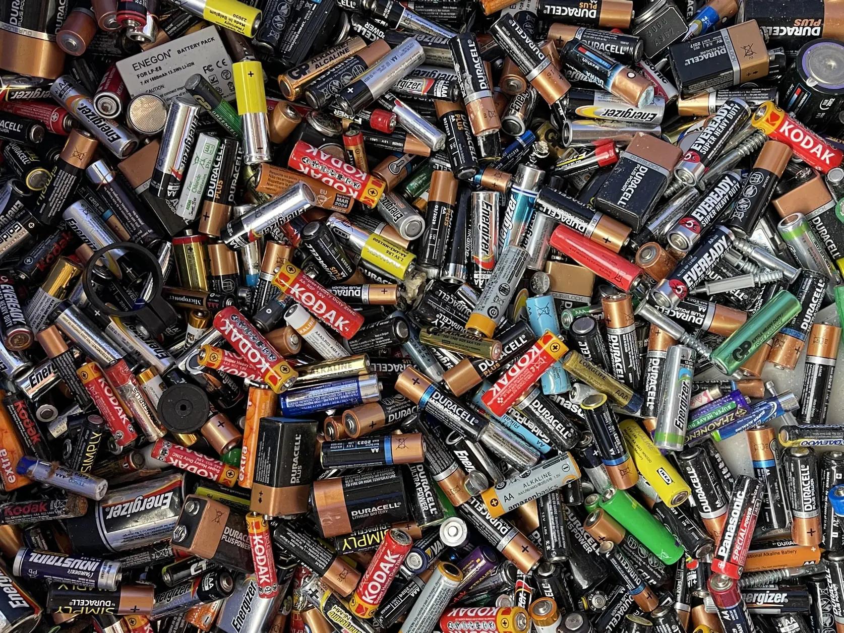 donde desechar baterias - Cómo deshacerse de las baterías
