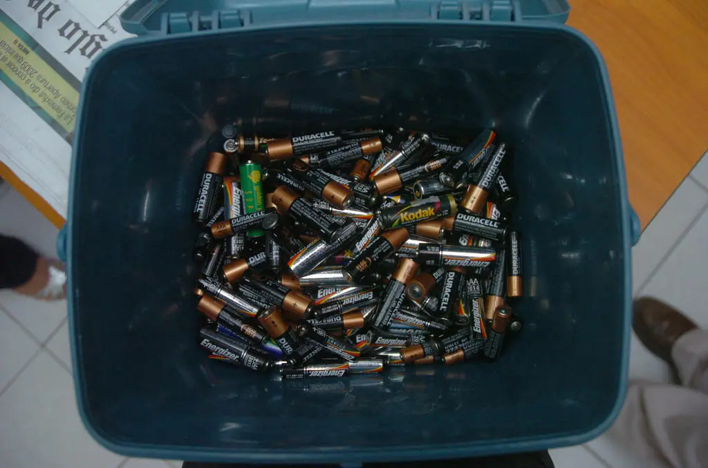 contenedores de baterias en torreon - Qué se hace con los residuos de Torreon